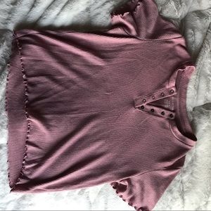 American Eagle Cropped Lettuce Edge Shirt